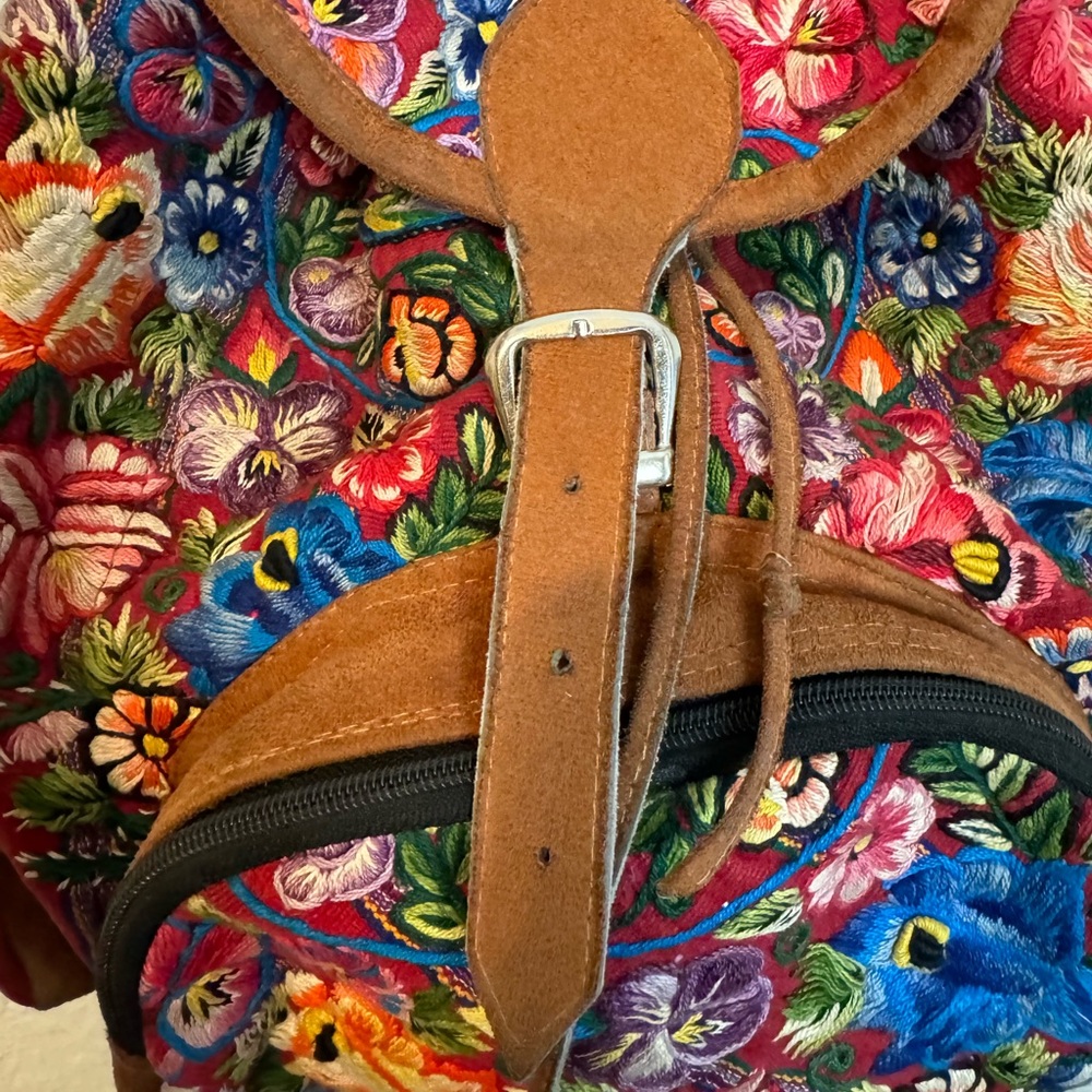 Beautiful Floral Embroidered Backpack - Picture 8 of 12